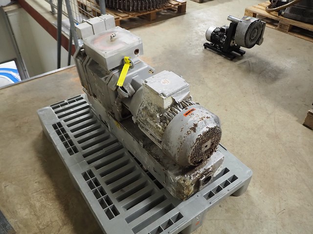 Busch - afbeelding 4 van  5