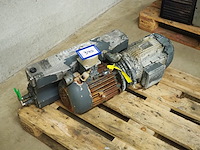 Busch - afbeelding 1 van  6