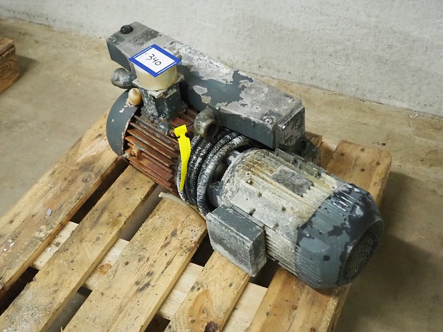 Busch - afbeelding 2 van  6