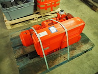 Busch - afbeelding 1 van  4