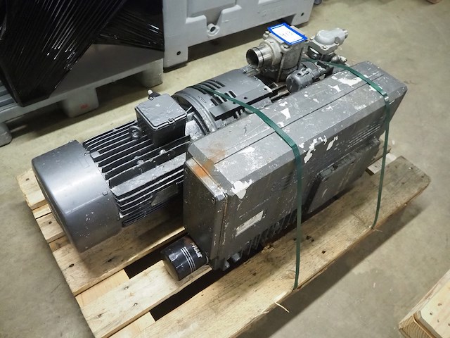 Busch - afbeelding 1 van  4