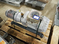 Busch - afbeelding 1 van  7