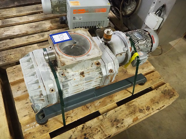 Busch - afbeelding 3 van  7