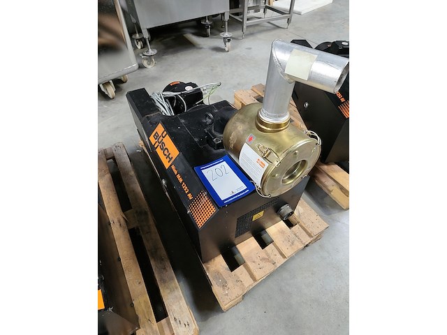 Busch - afbeelding 1 van  4