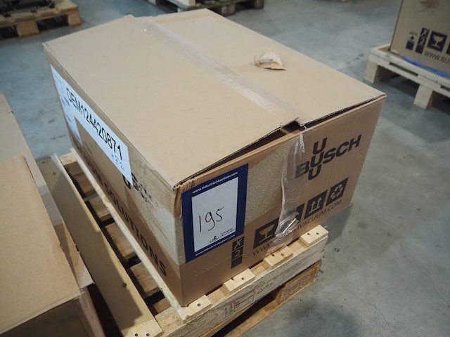 Busch - afbeelding 1 van  4