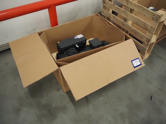 Busch - afbeelding 1 van  6