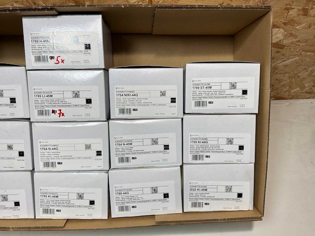 Busch&jaeger partij bedieningswip + lens symbool (122x) - afbeelding 4 van  12