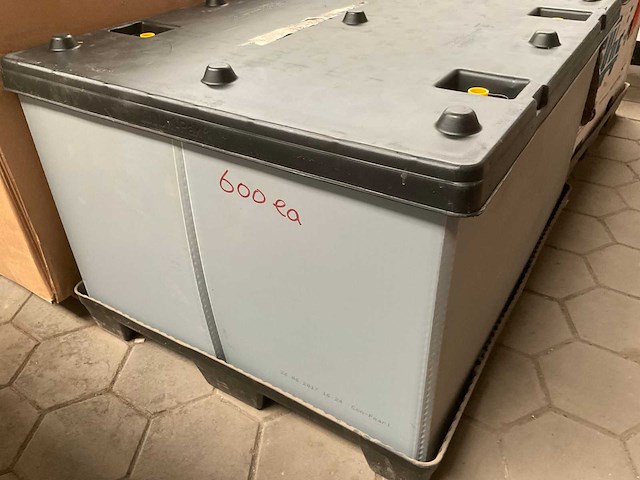 Buste houder (600x) - afbeelding 4 van  4