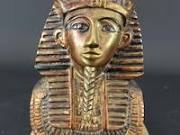 Buste van de egyptische farao toetanchamon - afbeelding 4 van  5