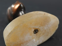 Buste van de egyptische koningin nefertiti - afbeelding 5 van  5