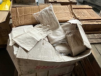 Busters handschoen (600x) - afbeelding 3 van  6