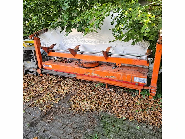 Büter - turning table - various plastic industry - afbeelding 1 van  1