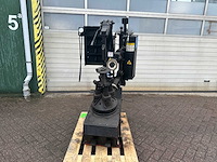 Butler - 2006 - 1050 - banden de-en montageapparaat