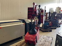 Butler 1050 banden de-en montageapparaat - afbeelding 1 van  8