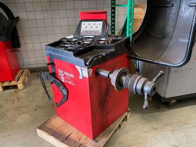 Butler probalance 771 banden balanceerapparaat - afbeelding 2 van  6