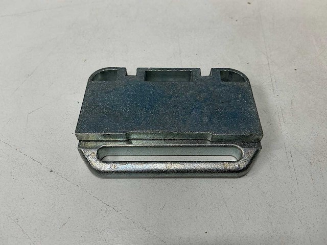 Buva - 1417700 - nastelbaar sluitplaat 7,5x5,2 cm (250x) - afbeelding 8 van  9