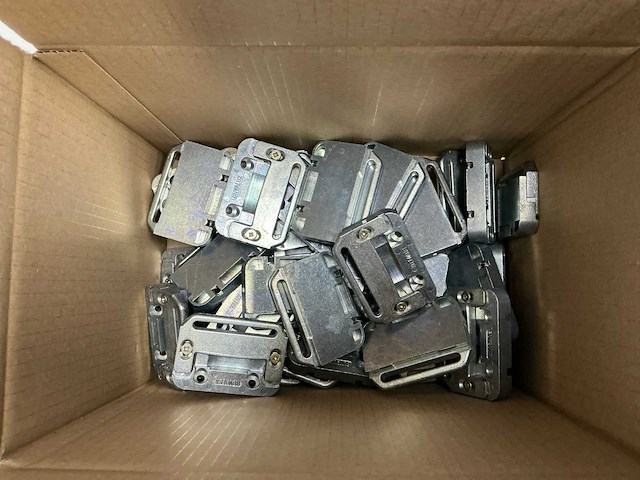 Buva - 1417700 - nastelbaar sluitplaat 7,5x5,2 cm (40x) - afbeelding 10 van  10