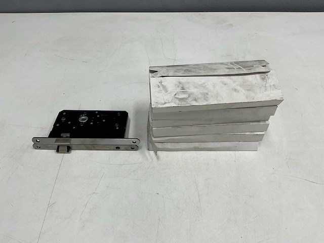 Buva - bu-6530 - d-65- loopslot (7x) - afbeelding 2 van  10