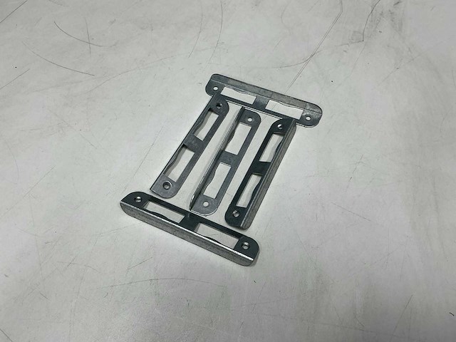 Buva - hoek sluitplaat (160x) - afbeelding 1 van  6