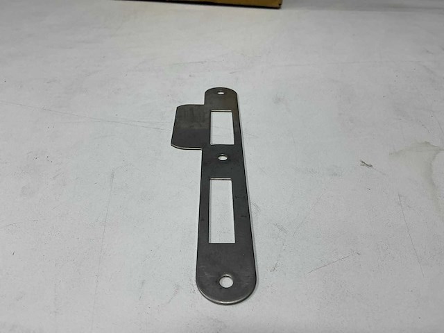 Buva - sluitplaat (100x) - afbeelding 3 van  4