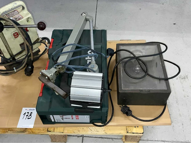 Bux / metabo dh16 / sbev 1300-2 magnetische boormachine - afbeelding 3 van  4