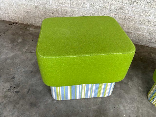 Buzzi space poef (2x) - afbeelding 3 van  5