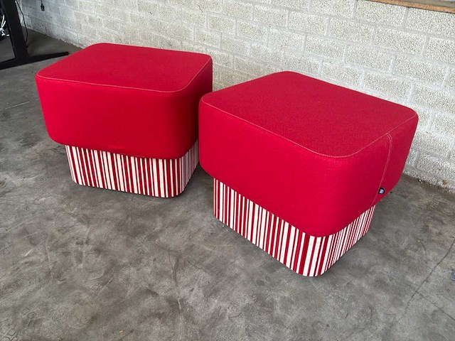 Buzzi space poef (2x) - afbeelding 1 van  7