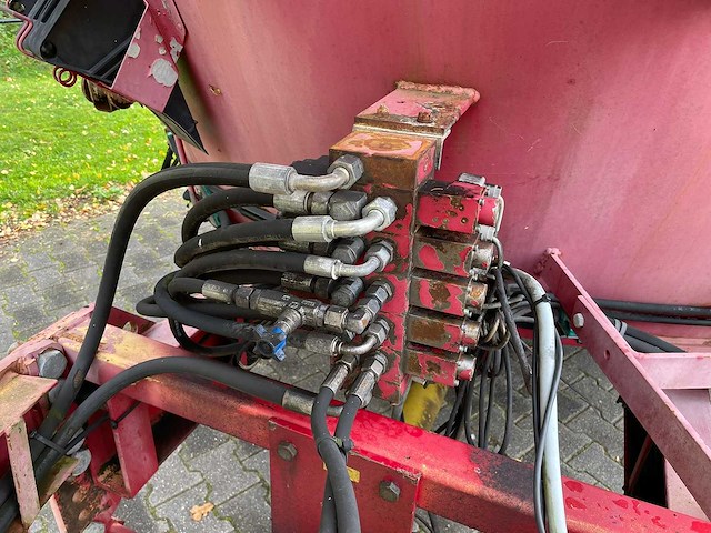 Bvl - v-mix 12 ls plus - 2008 voermengwagen - afbeelding 38 van  49