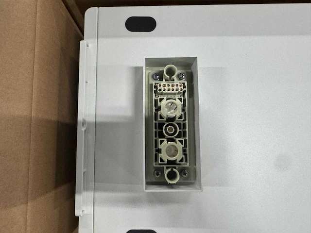Byd - battery-box premium lvs 4kwh - batterijmodule - afbeelding 7 van  9