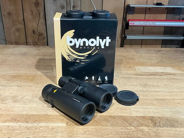 Bynolyt sparrow ii hd 8x42 waterbestendige verrekijker - afbeelding 1 van  5