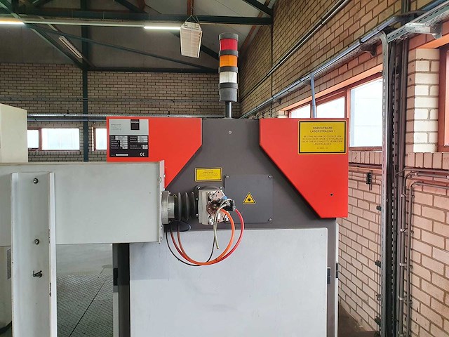 Bystronic - 2005 - byspeed 3015 + bytrans - lasersnijmachine - afbeelding 2 van  11