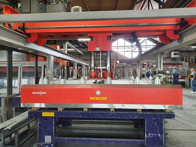 Bystronic - 2005 - byspeed 3015 + bytrans - lasersnijmachine - afbeelding 8 van  11