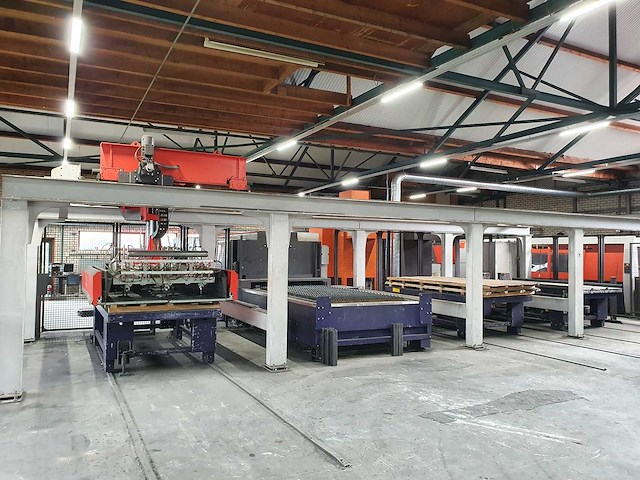 Bystronic - 2005 - byspeed 3015 + bytrans - lasersnijmachine - afbeelding 4 van  11