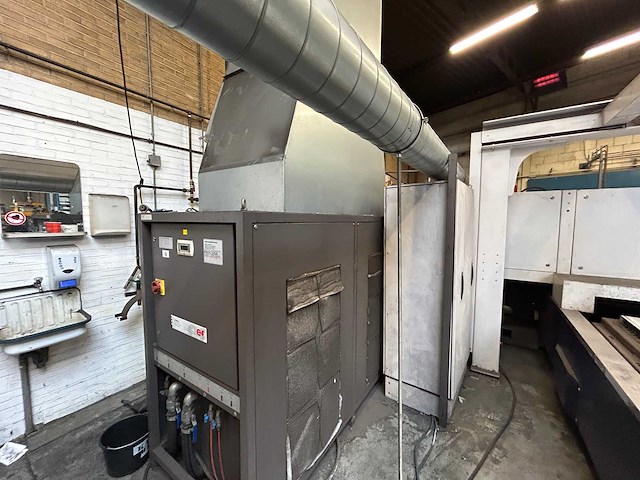 Bystronic - 2009 - bystar 3015 + bytrans 3015 - lasersnijmachine + laad- en ontlaadinrichting - afbeelding 43 van  63