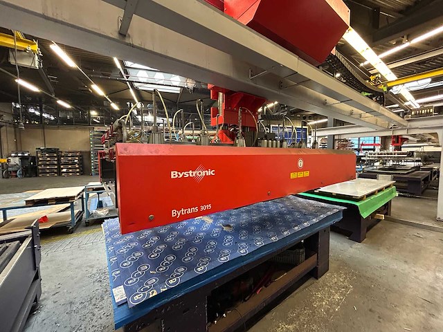 Bystronic - 2009 - bystar 3015 + bytrans 3015 - lasersnijmachine + laad- en ontlaadinrichting - afbeelding 49 van  63