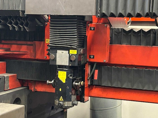 Bystronic - 2009 - bystar 3015 lasersnijmachine + bytrans 3015 - laad- en ontlaadinrichting - afbeelding 4 van  63