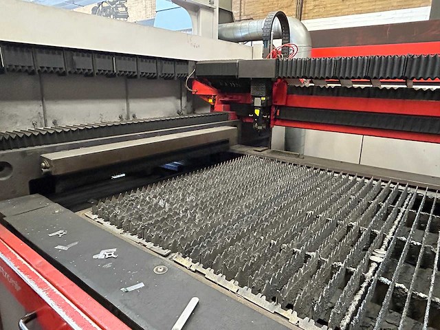 Bystronic - 2009 - bystar 3015 lasersnijmachine + bytrans 3015 - laad- en ontlaadinrichting - afbeelding 5 van  63