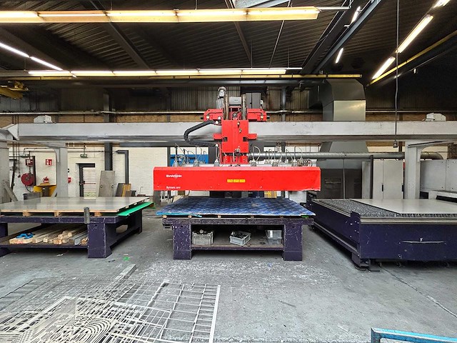 Bystronic - 2009 - bystar 3015 lasersnijmachine + bytrans 3015 - laad- en ontlaadinrichting - afbeelding 25 van  63