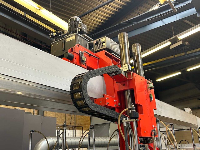 Bystronic - 2009 - bystar 3015 lasersnijmachine + bytrans 3015 - laad- en ontlaadinrichting - afbeelding 48 van  63