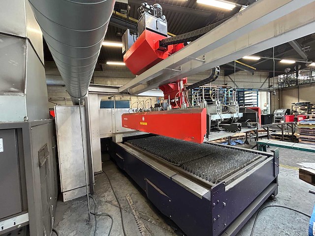 Bystronic - 2009 - bystar 3015 lasersnijmachine + bytrans 3015 - laad- en ontlaadinrichting - afbeelding 56 van  63