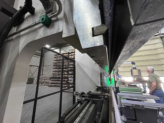 Bystronic - 2012 - xpert 150 x 3100 - cnc-kantbank - afbeelding 16 van  54