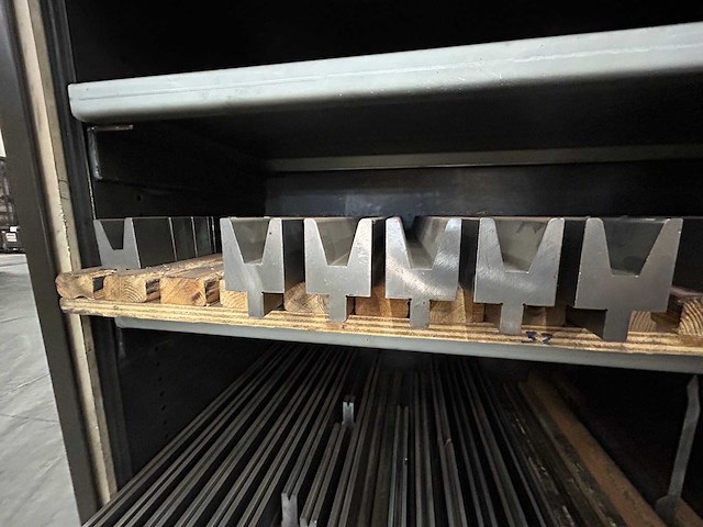 Bystronic - 2012 - xpert 150 x 3100 - cnc-kantbank - afbeelding 37 van  54