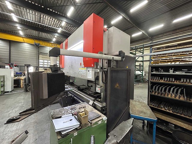 Bystronic - 2012 - xpert 150 x 3100 - cnc-kantbank - afbeelding 44 van  54