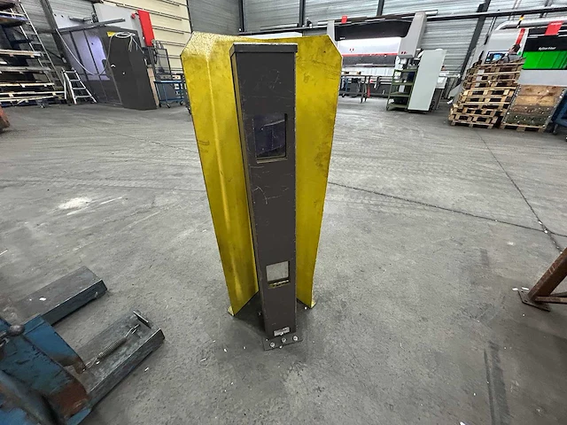 Bystronic - 2015 - bysprint fiber 4020 - lasersnijmachine - afbeelding 4 van  56