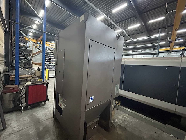 Bystronic - 2015 - bysprint fiber 4020 - lasersnijmachine - afbeelding 34 van  56
