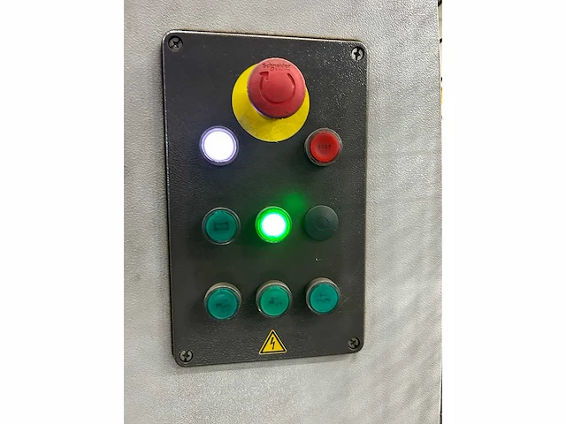 Bystronic - 2015 - bysprint fiber 4020 - lasersnijmachine - afbeelding 42 van  56