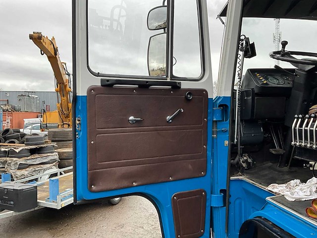 (c) 1980 scania lbfs 141 s46 v8 vrachtwagen - afbeelding 43 van  47