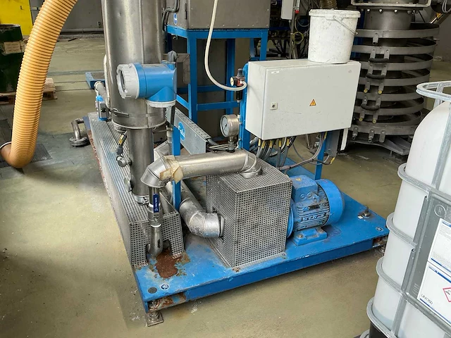 (c) 2012 gala separator opstelling - afbeelding 6 van  11
