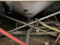 (c) 2012 m.i.p. verticale opslagtank - afbeelding 5 van  5