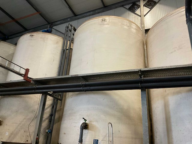 (c) 2012 m.i.p. verticale opslagtank - afbeelding 2 van  6